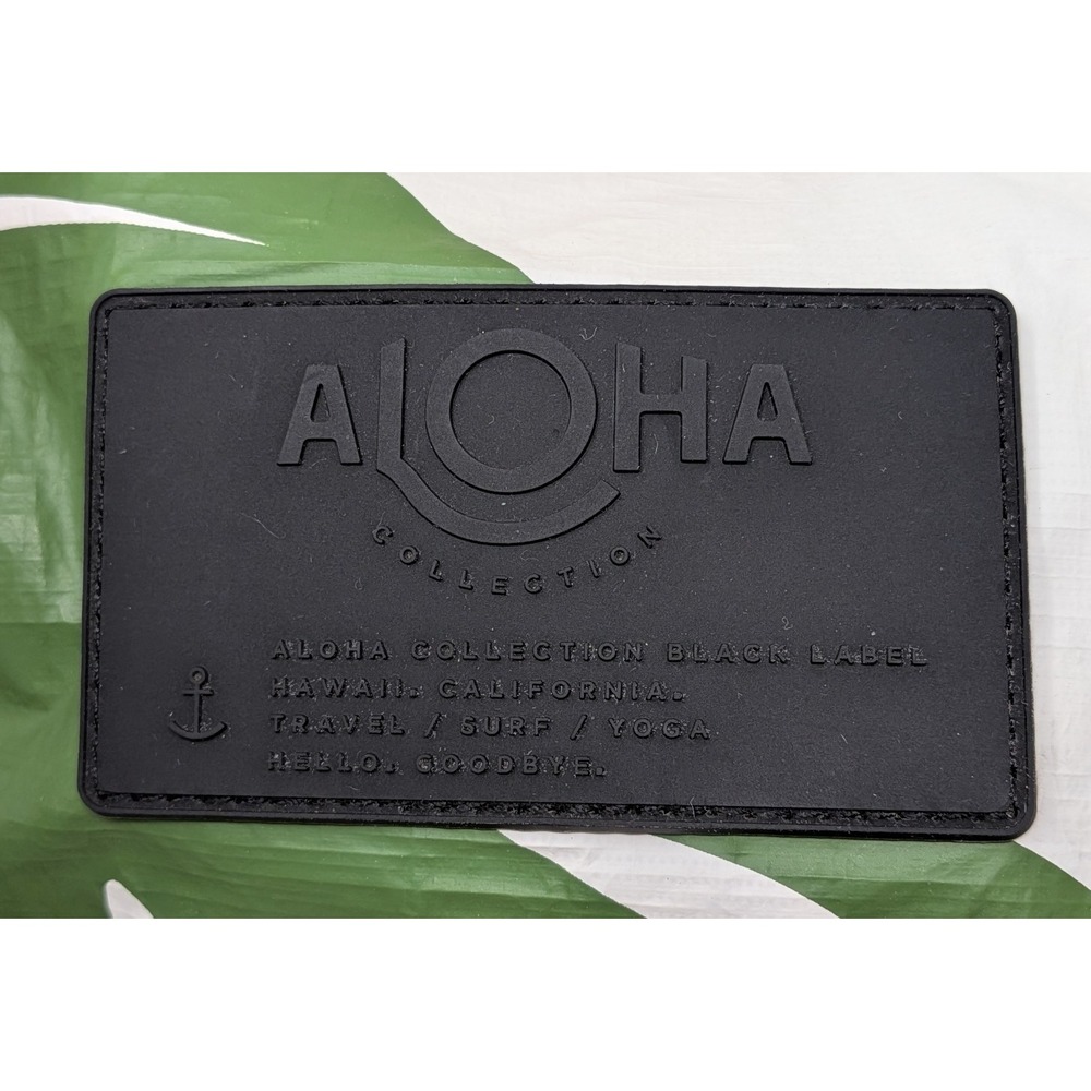 Aloha Collection Holo Holo Monstera Seaweed Rivera Sand Reversible Tote Bag READ - Picture 9 of 16